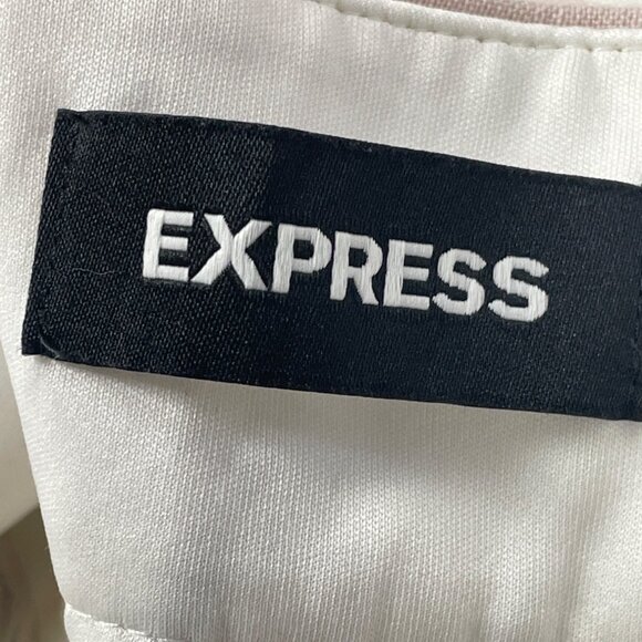 Express Women's Light Purple Striped High-Waisted Paper Bag Shorts Size 6 - Picture 7 of 10